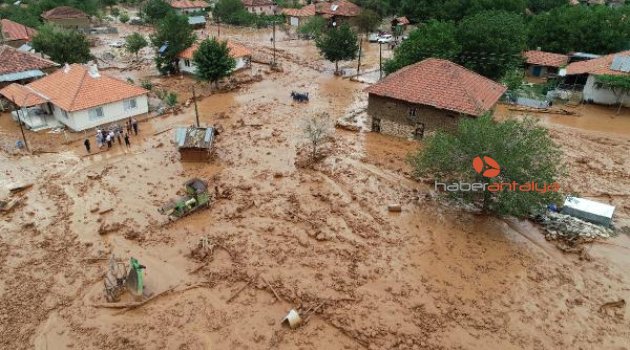 Elmalı, çamurdan 10 günde kurtulacak
