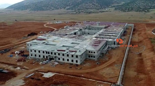 Elmalı’da 2 bin 300 mahkum kapasiteli 2 cezaevinin inşaatı sürüyor