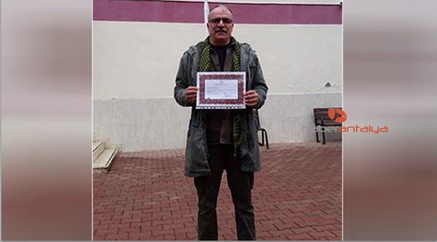 Emekli öğretmene tören ayıbı