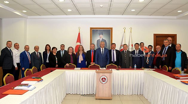 EMEKLİ OLUNCA ARABULUCULUK YAPACAKLAR
