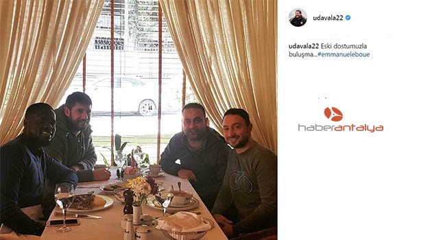 Emmanuel Eboue İstanbul'a geldi