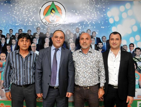 EMNİYET MÜDÜRÜ SAKA'DAN ALANYASPOR'A ZİYARET
