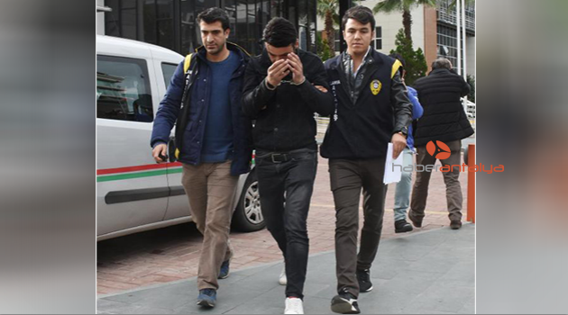 'Emniyet müdürüyüm' diyen dolandırıcı suçüstü yakalandı