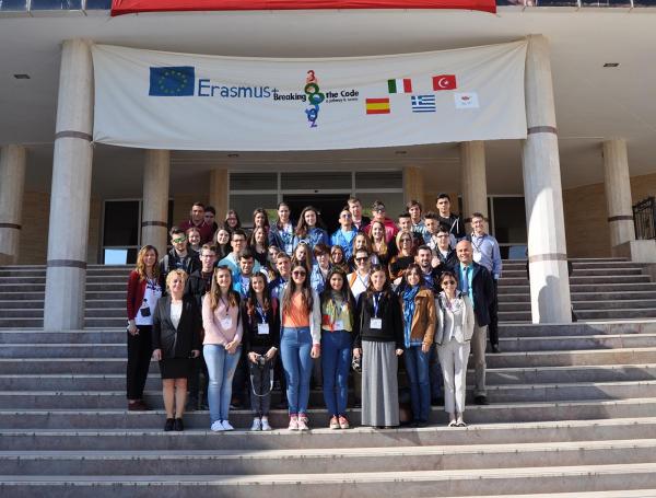 Erasmus + Projesi İle Kodları Kırdılar