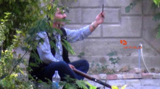 Eşi barışmayı reddedince selfie çekip intihar etti