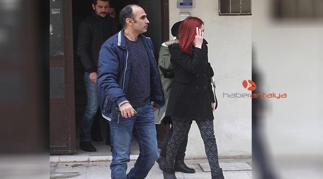 Eşinin eve erkek aldığını kameradan görüp polise ihbarda bulundu