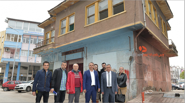 Eski Antalya evi Komşu Evi oluyor
