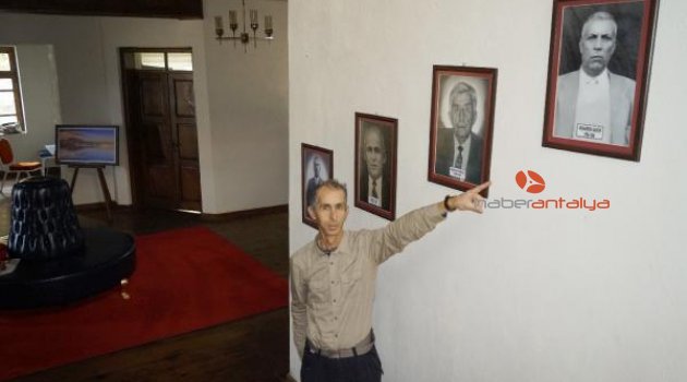 Eski Finike'yi fotoğraf arşiviyle yaşatıyor