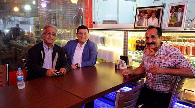 ESNAFIN TÜTÜNCÜ SEVGİSİ
