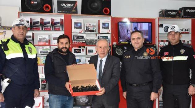 Esnaftan Ölümle Tokalaşma Projesi'ne destek