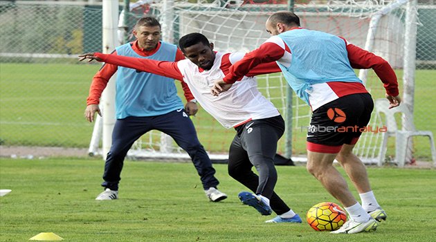 'ETO'O SADECE BİR FUTBOLCU DEĞİL'