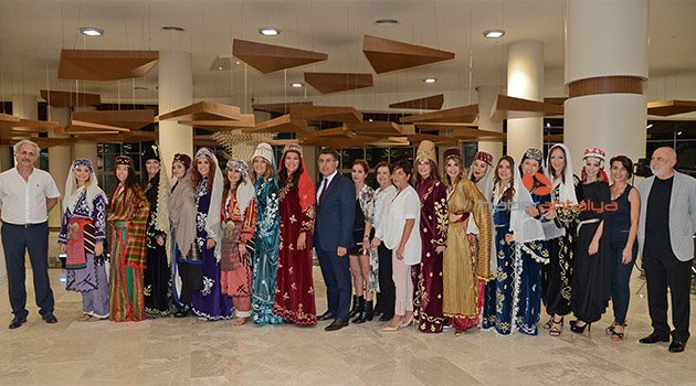  EXPO’DA 'YÖRÜK GELİNİ SERGİSİ'NE DEFİLELİ AÇILIŞ