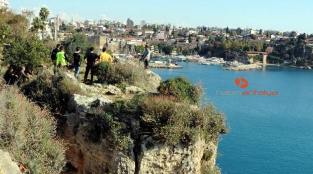 FALEZLERE ÇIKTI, HELALLİK İÇİN ANNESİNİ İSTEDİ