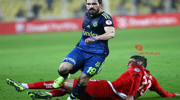 FENERBAHÇE: 4 - ANTALYASPOR: 2