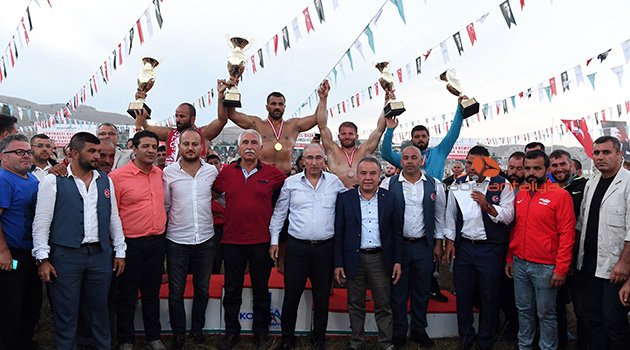 Feslikan’da Başpehlivan belli oldu