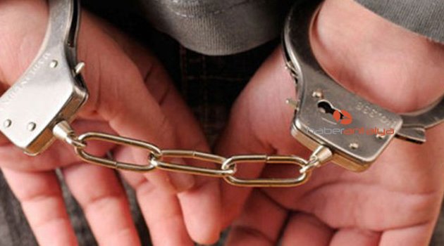 FETÖ operasyonu: 12 öğretmen tutuklandı