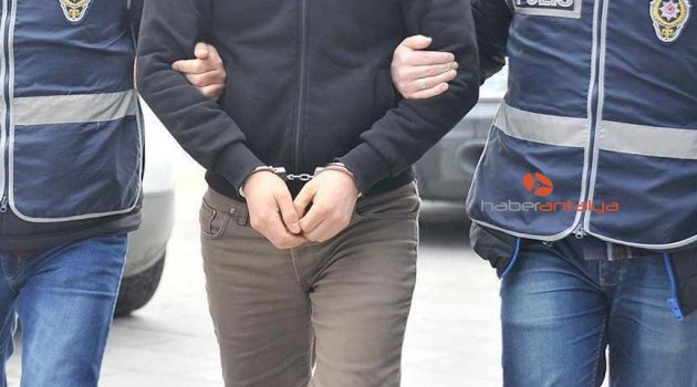 FETÖ'den aranan eski emniyet müdürü, oy kullandıktan sonra yakalandı