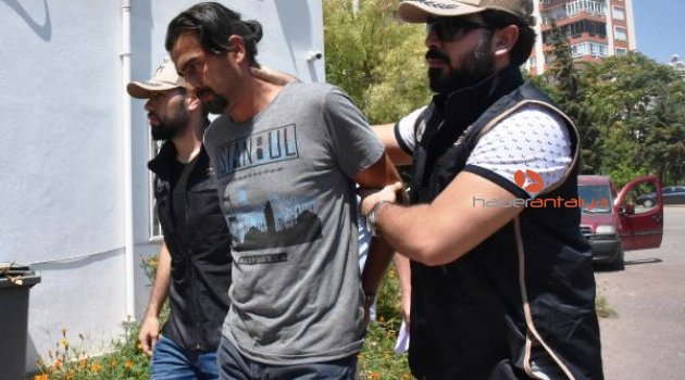 FETÖ'den aranan eski yarbay Karacan, Antalya'da yakalandı