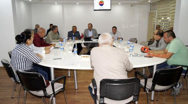 Finike Belediye meclis toplantısı yapıldı