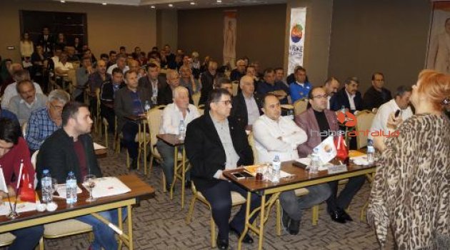 Finike Belediyesi'nden eğitim ve istişare kampı