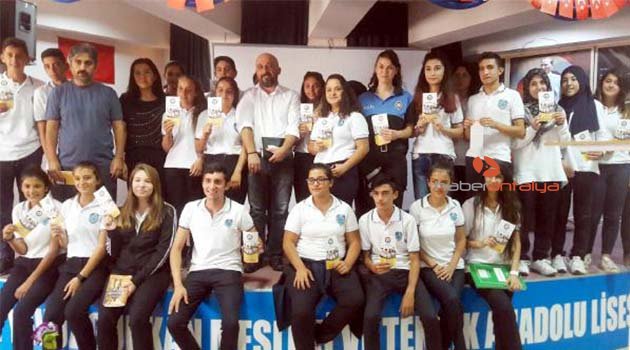 Finike'de güvenli okul toplantısı