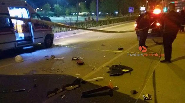 Finike'de kaza: 2 üniversiteli öldü, diğeri ağır yaralandı