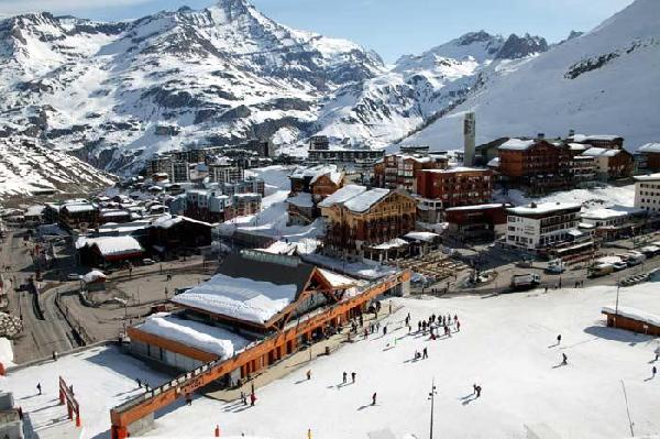 Fransa'da Çığ 4 Kayakçının Ölümüne Sebep Oldu
