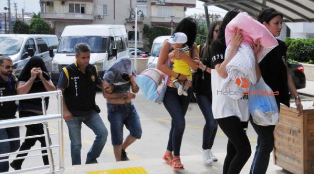 Fuhuş operasyonuna 5 tutuklama