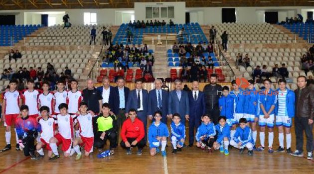 Futsal Şampiyonası grup maçları başladı