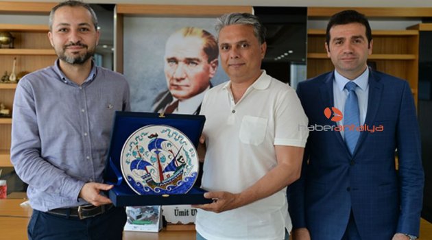 Gemi mühendislerinden Başkan Uysal'a ziyaret