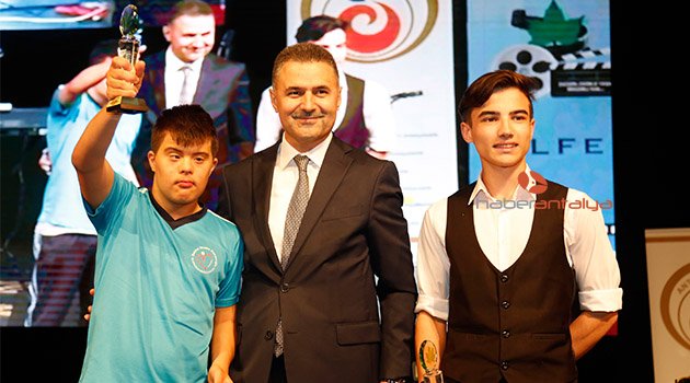 Genç çınarların kısa filmleri ödüllendirildi