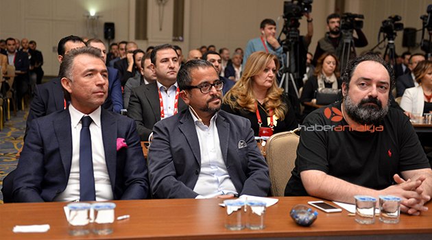 GENÇ İŞADAMLARINDAN TÜRKİYE'DE TATİL KARARI