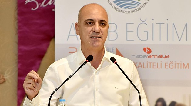 GENÇ SANAYİCİLER SERTİFİKALARINI ALDI