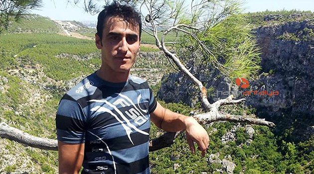 GENCİ KURTARDI, KENDİSİ BOĞULDU