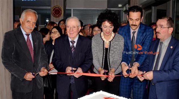 GESAM'dan karma sergi