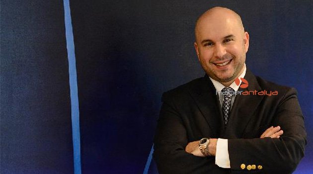 "Globalleşmenin yolu sosyal medya ve pazarlamayı birleştirmekten geçiyor"
