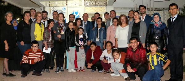 GÖRME ENGELLİ SPORCULARIN BÜYÜK BAŞARISI