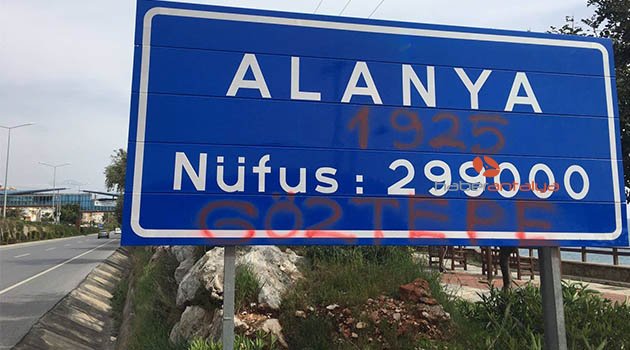 Göztepe taraftarından Alanya tabelasına sprey boya