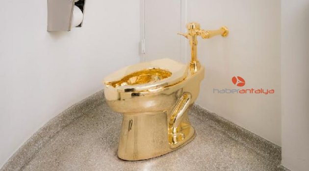Guggenheim'dan Trump'a "altın tuvalet" teklifi