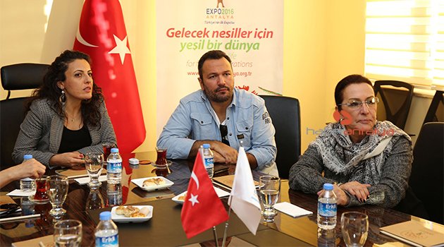 ‘GÜLEN ADAM’ KEMAL SUNAL, EXPO 2016’DA YAŞAYACAK