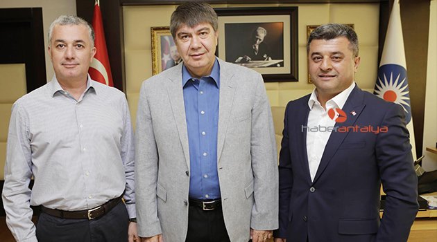 GÜNEŞ ENERJİLİ TAKSİ DURAKLARI GELİYOR