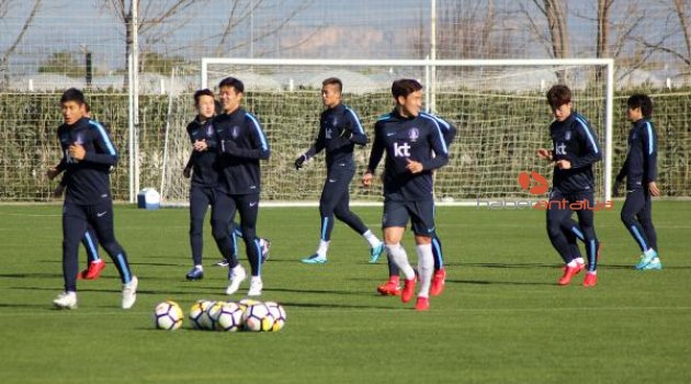 Güney Kore Futbol Milli Takımı, Dünya Kupası'na Antalya'da hazırlanıyor