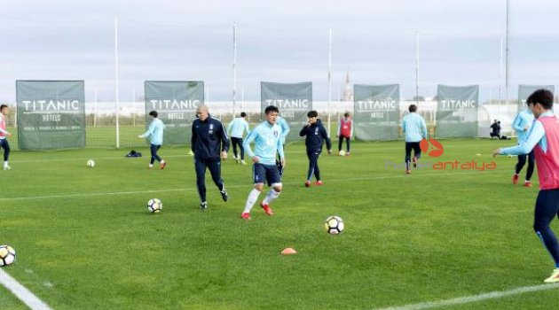 Güney Kore Futbol Milli Takımı Serik'te kampa girdi