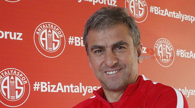 Hamza Hamzaoğlu: Hedefimiz ligi ilk 10 içinde bitirmek