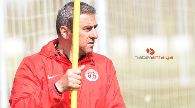 Hamzaoğlu: Kaybettiğimiz puanları telafi etmek istiyoruz