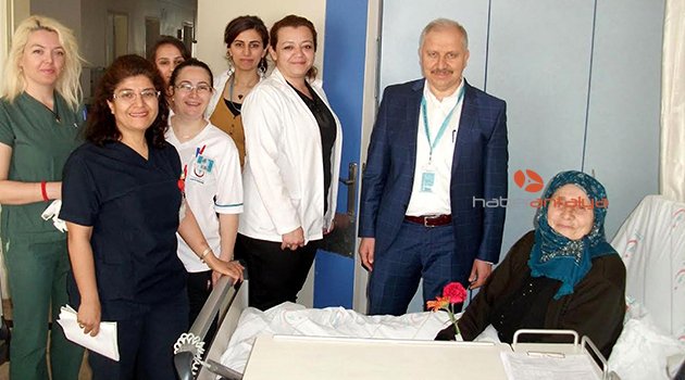 HASTANEDE YAŞLILAR HAFTASI KUTLAMASI