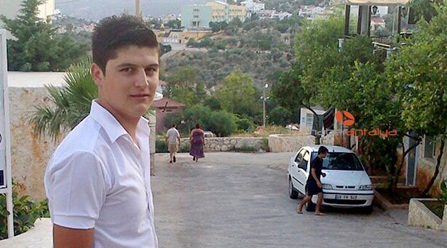 Havuz temizlerken akıma kapılıp, öldü