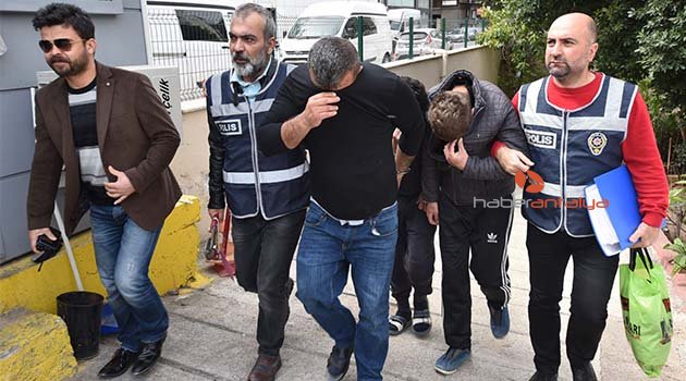 'Hırsız değil, kadın satıcısıyım'