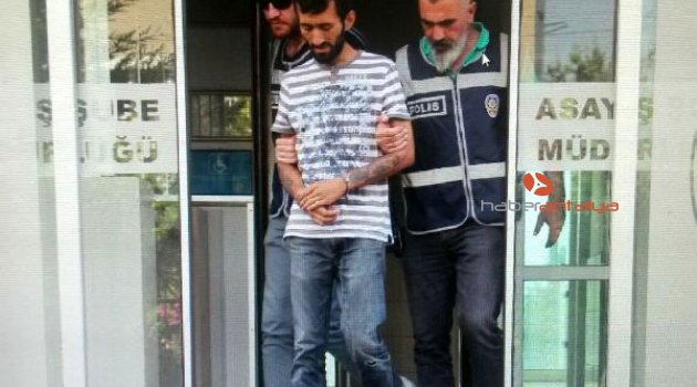 Hırsızı çaldığı çakmak yakalattı