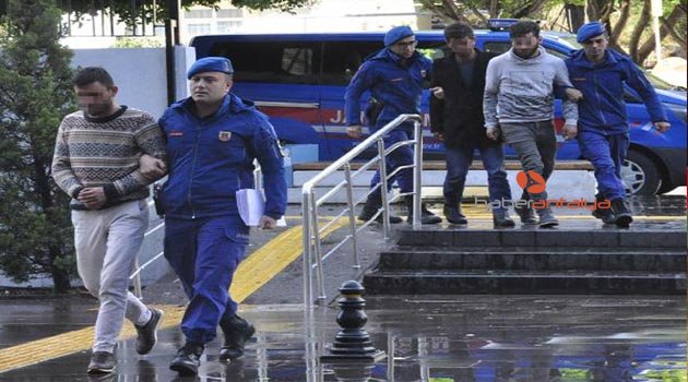 Hırsızlık şüphelileri jandarma devriyesine yakalandı